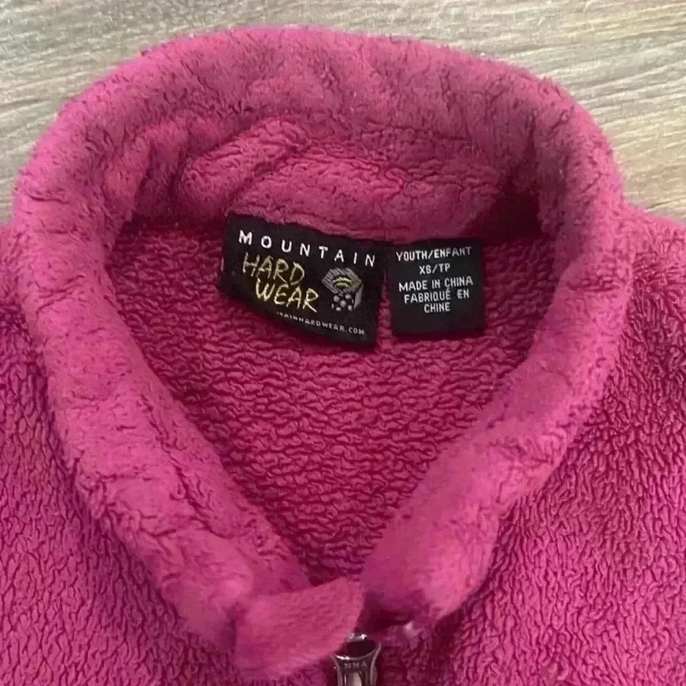 Mountain Hardwear Girls Fleece Zip Up Jacket Size XS. Hot Pink Color
